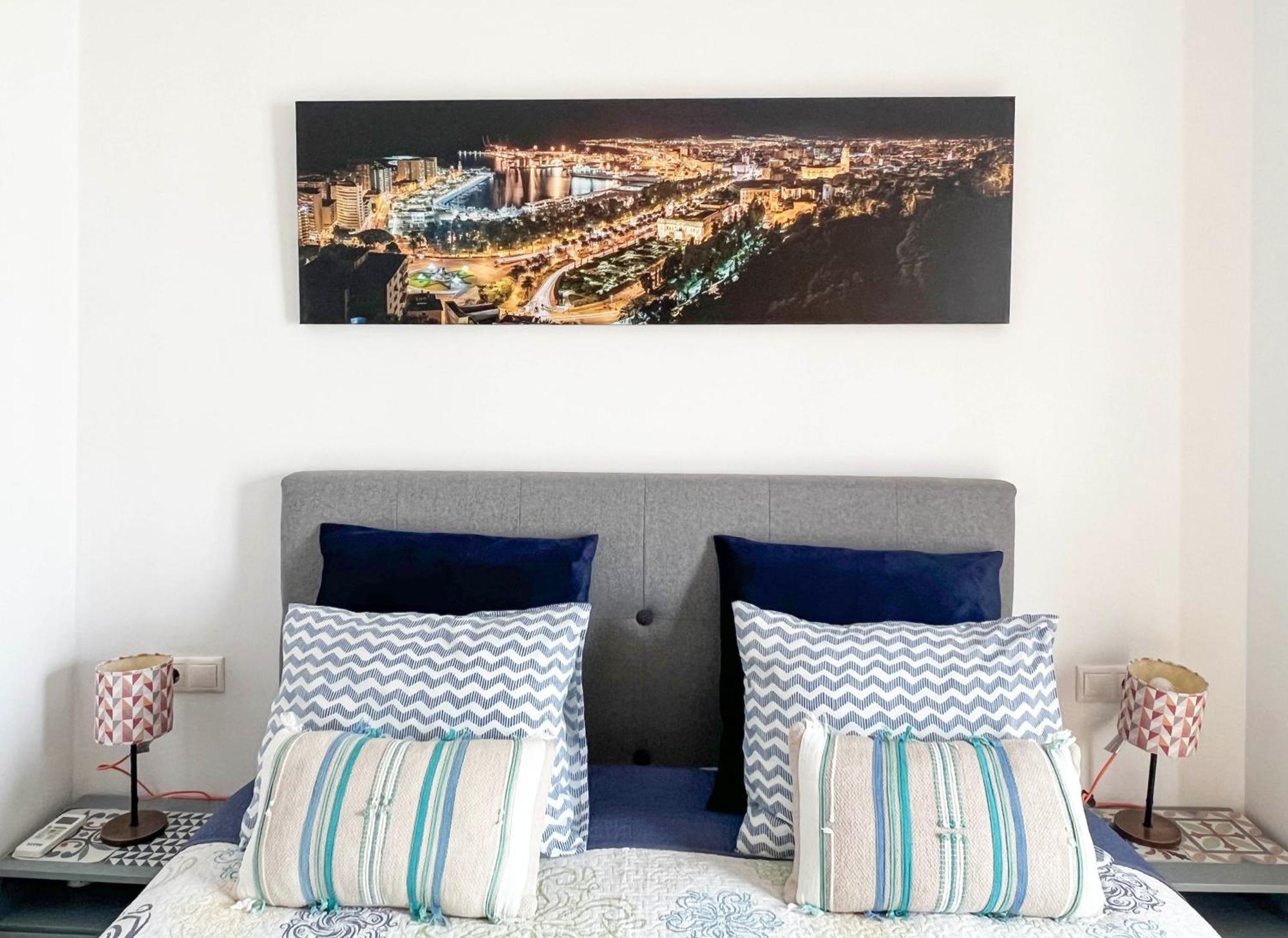 Barcelo 30, Terrace, Center, Garage On Request, Quite Neighborhood, Ba Apartment Malaga Luaran gambar